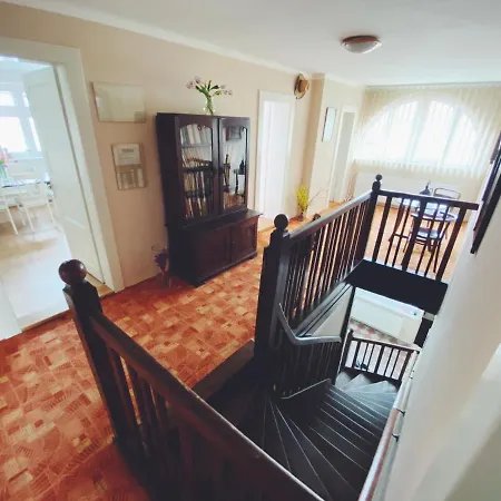 Lumir Homestay Podebrady