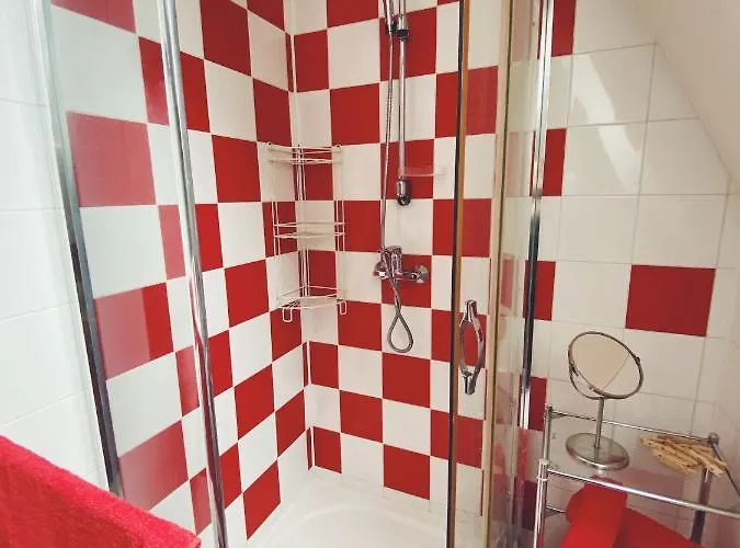 Lumir منزل للإقامة Poděbrady